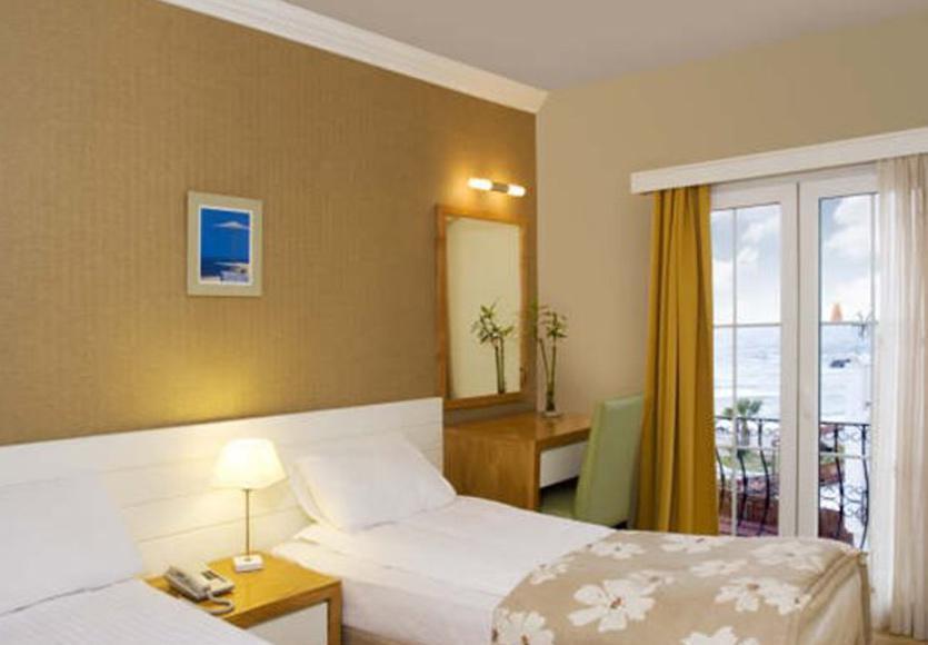 Kortan Hotel Turgutreis Exterior photo